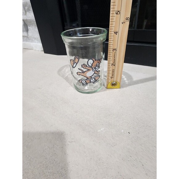 Vintage Welch's Tom & Jerry Mouse Skateboarding JELLY JAR GLASS CUP 1990 Turner - Picture 7 of 7